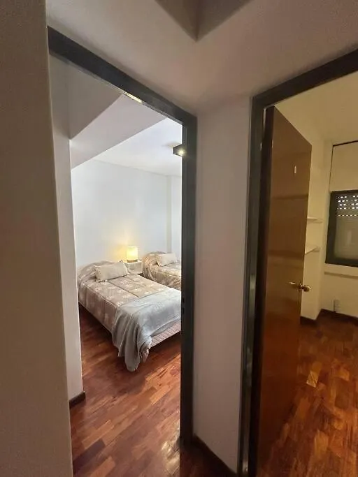 Dpto En Mendoza Centro Frente Plaza Independenciaアパートメント