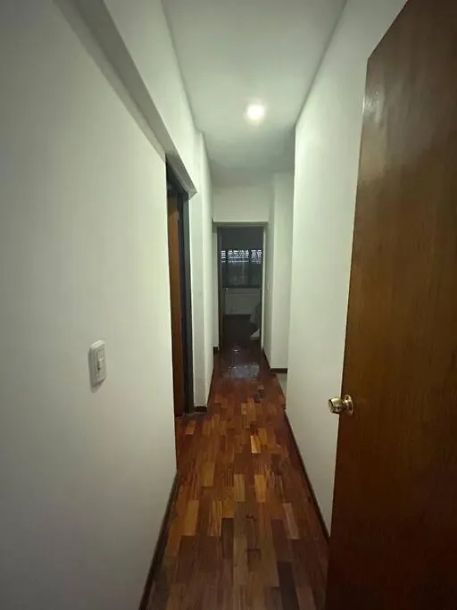 Dpto En Mendoza Centro Frente Plaza Independencia Apartman 0*,